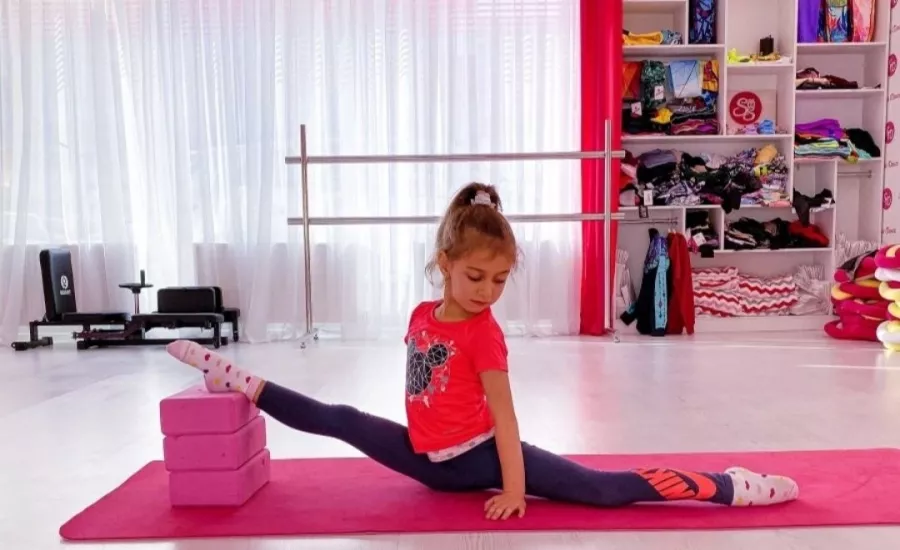 Студия фитнеса и танцев Sweet place studio в Ставрополе: Развитие, Спорт, Групповые занятия, Пилатес, Фитнес, Здоровье, Детям,