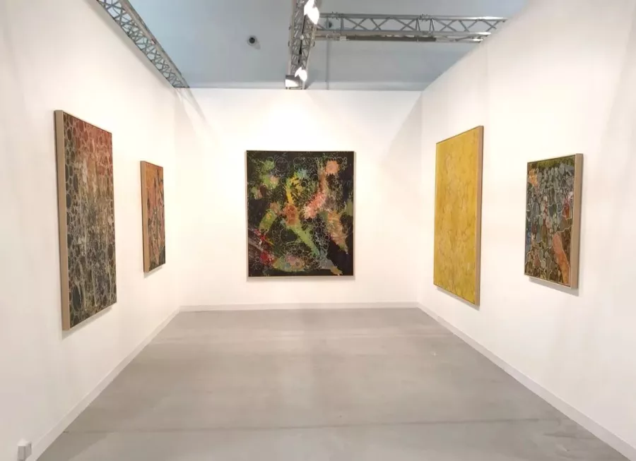 Художественная мастерская Meem Gallery в Дубаи: Художник , Портрет, Рисунок, Artist, Drawing, Painting,