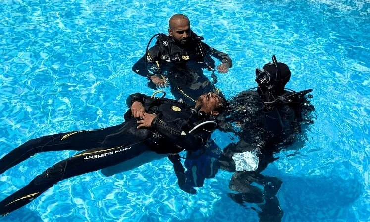 Дайвинг Bermuda Diving Center в Дубаи: Дайвинг, Плавание, Рыбы, Fish, Diving, Swimming,