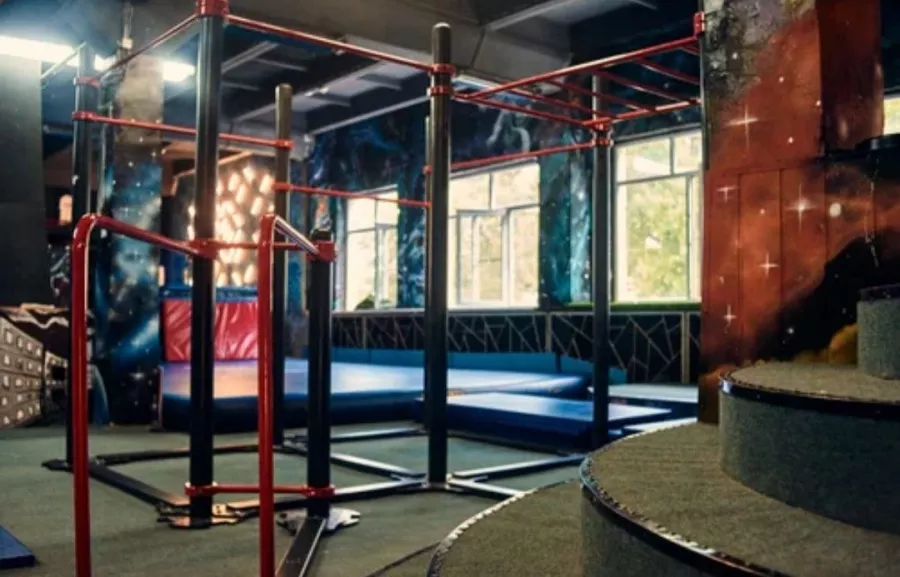 Школа паркура и воркаута Offbeats Loft в Ставрополе: Паркур , Воркаут, Тренер, Гибкость , Следить за здоровьем, Развиваться,