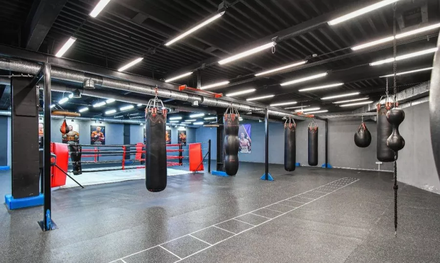 Фитнес клуб Bright Prime в Екатеринбурге: Спорт, Тренер, Растяжка, Развитие, Здоровье,