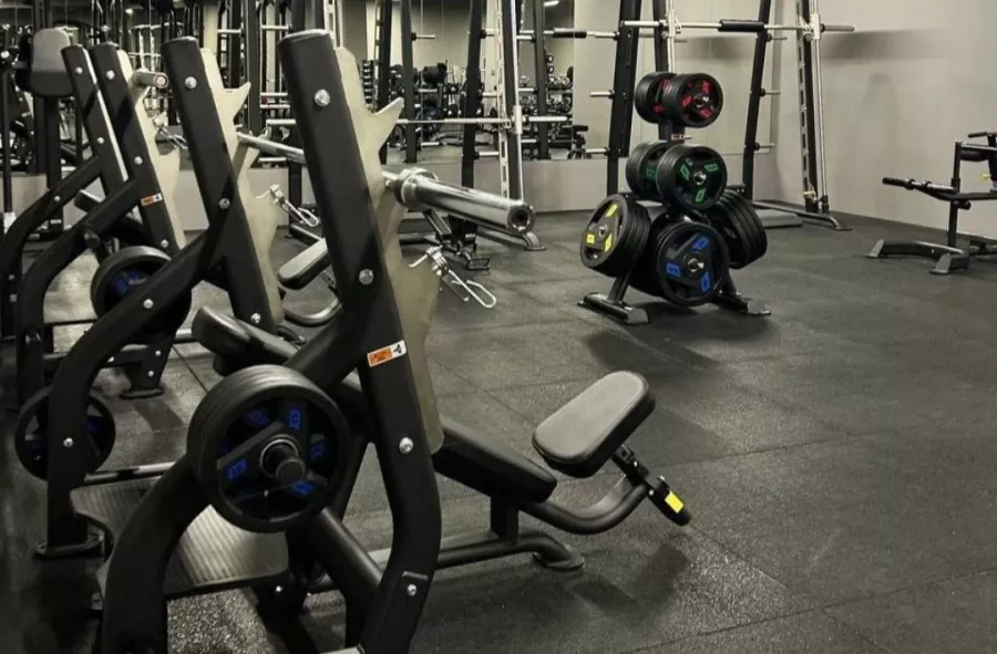Фитнес клуб Green fitness в Екатеринбурге: Развиваться, Фитнес , Тренер, Тренажёры , Гибкость , Следить за здоровьем,