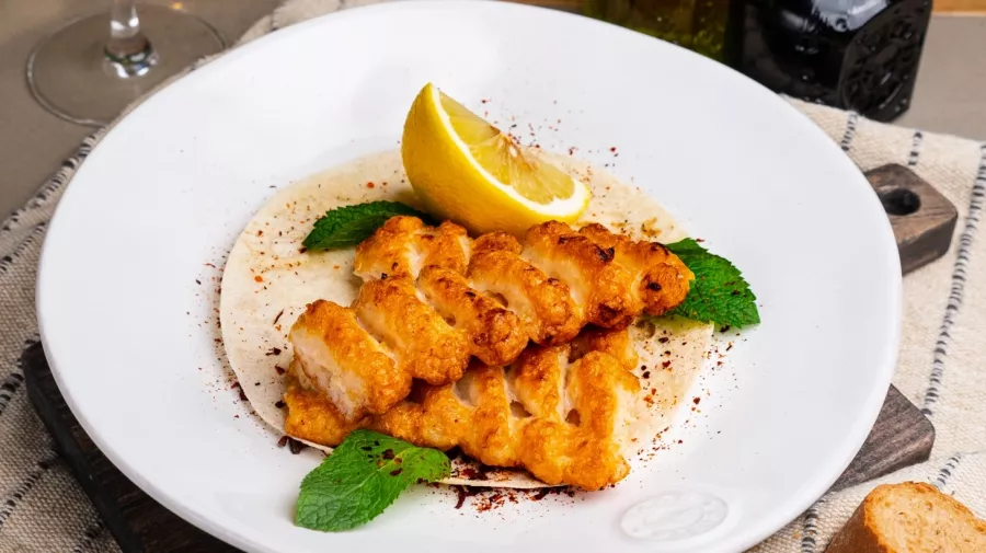 Ресторан Сыроварня в Ереване: Европейская кухня, Десерты, Вкусно поесть, Завтраки, Веранда, Кофе, Алкоголь, Русская кухня, Для особых случаев, Для свиданий, Можно с животными,