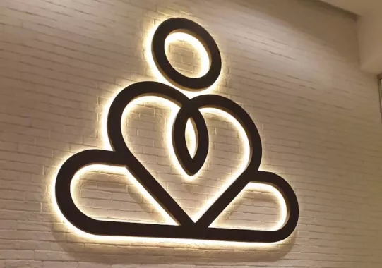 Йога «Yoga La Vie»
