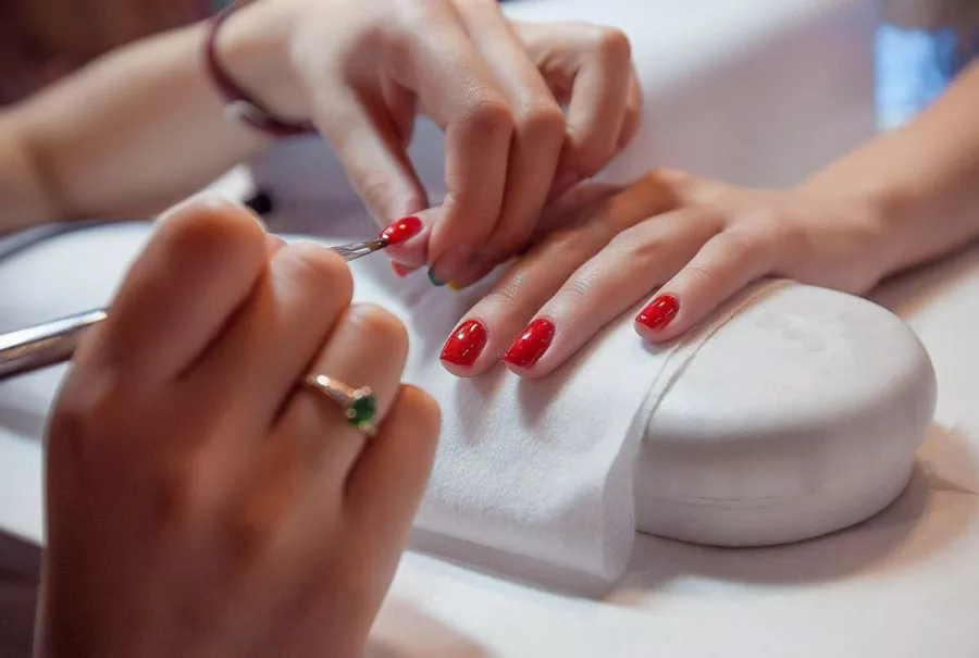 Салон красоты Laser Me Canggu в Бали: Салон красоты, Волосы, Hair, Маникюр, Nail, Уход, Стрижка, Лазер,