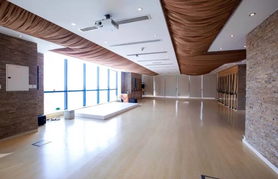 Йога Ashram в Дубаи: Йога, Пилатес, Развитие, Медицина, Здоровье,