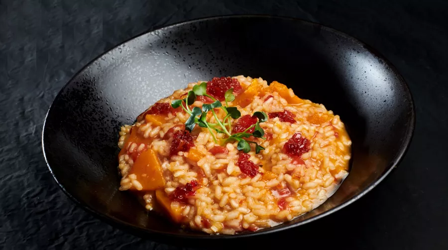 Ресторан Smoking Chef в Ереване: Ресторан, Европейская кухня, Алкоголь, Стейки, Морепродукты, Веранда, Для особых случаев, Для свиданий, Мясо, Вино,