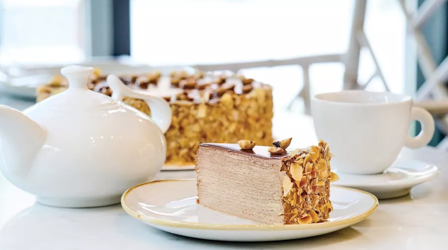 Ресторан Seasons Sweetland в Ереване: Европейская кухня, Десерты, Мороженое, Выпечка, Кофе, Блины и вафли, Завтраки, Веранда, Банкет, Для особых случаев,