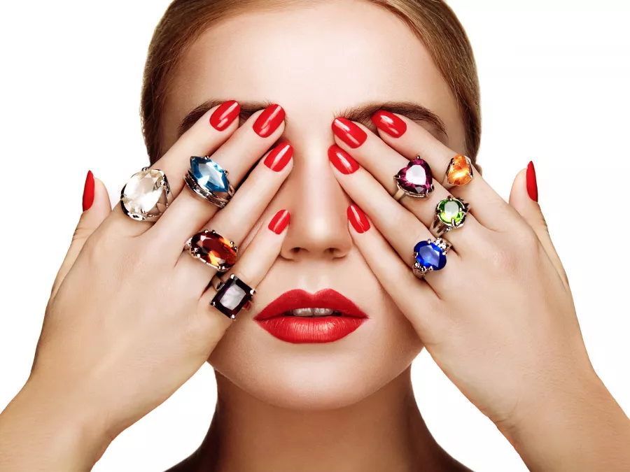 Салон красоты Julie Thusan Hair and Beauty в Бали: Салон красоты, Волосы, Hair, Маникюр, Nail, Уход, Стрижка,