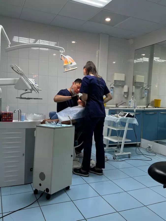 Стоматологическая клиника Dr. Yun в Екатеринбурге: Имплантация, Лечение Зуба, Удаление Зуба, Детский Стоматолог, Стоматология, Лечение Десен, Лечение Кариеса, Бесплатная Консультация, Диагностика,