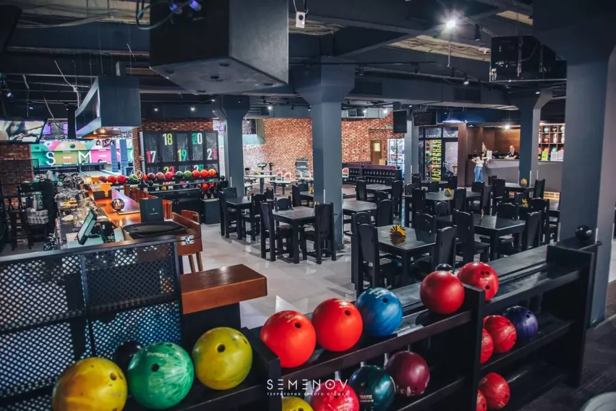 Боулинг-клуг Semenov Club в Москве: Боулинг, Игра, Развлечение, Досуг, Друзья, Праздник, Бильярд,