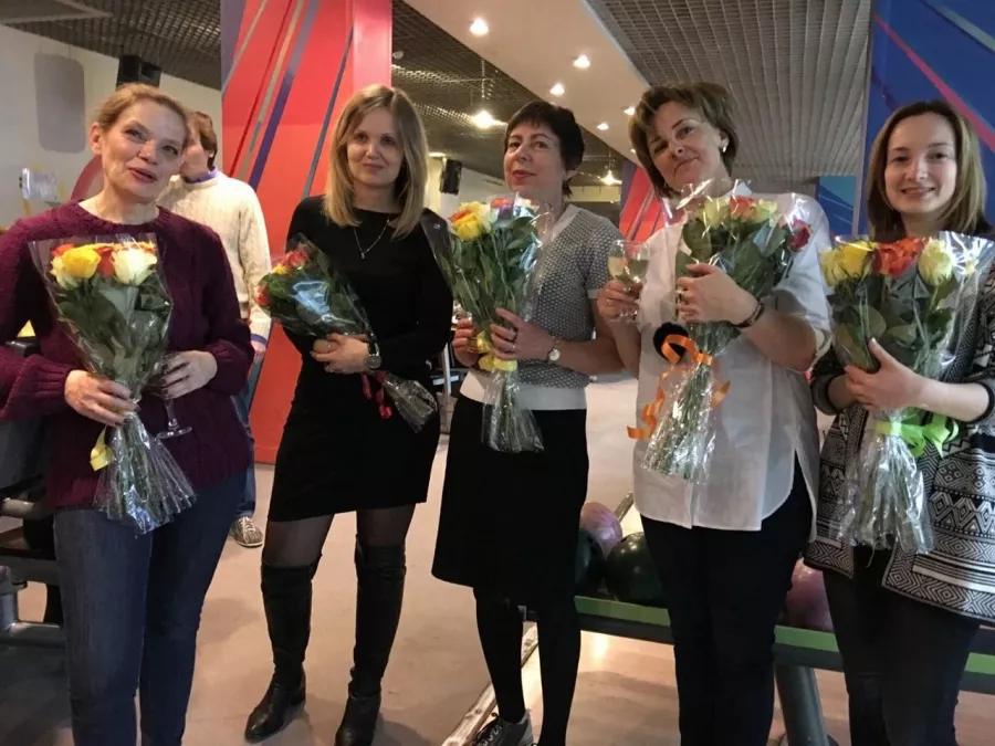 Парк развлечений Космик на Вернадского в Москве: Боулинг, Игра, Развлечение, Досуг, Друзья, Праздник, Бильярд,