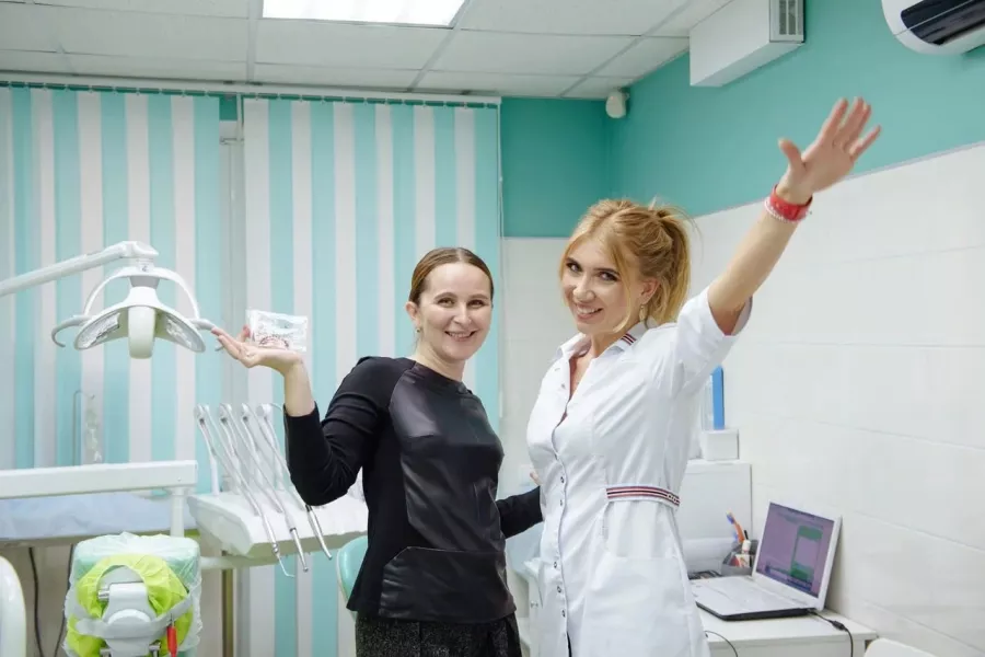 Стоматологическая клиника Мэдар в Екатеринбурге: Имплантация, Лечение Зуба, Удаление Зуба, Детский Стоматолог, Стоматология, Лечение Десен, Лечение Кариеса, Бесплатная Консультация, Диагностика,