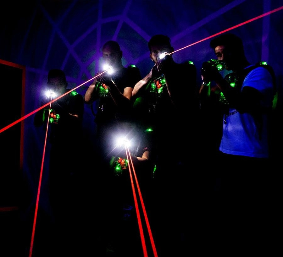 Парк развлечений Космик на Сходненской в Москве: Отдых, Бильярд, Боулинг, Развлечение, Досуг, Праздник, Игры,