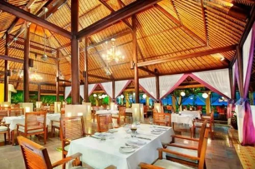 Ресторан Ma Joly Restaurant, Kuta-Bali  на  Бали