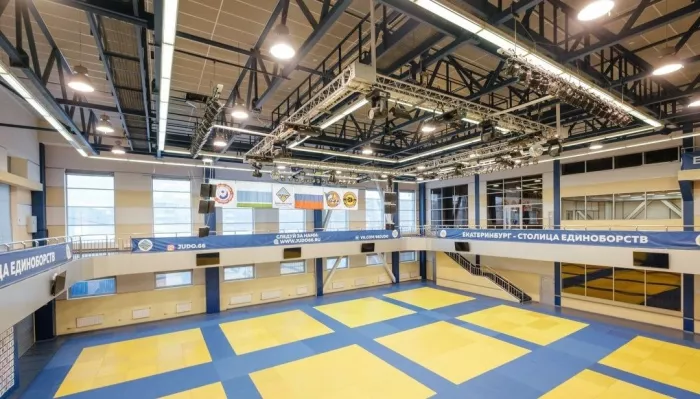 Спортивный клуб Родина  в  Екатеринбурге