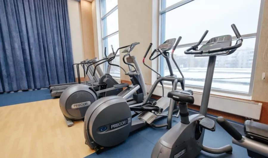 Фитнес клуб GRAND Fitness в Екатеринбурге: Фитнес , Тренер , Тренажёры , Гибкость , Следить за здоровьем, Развиваться,