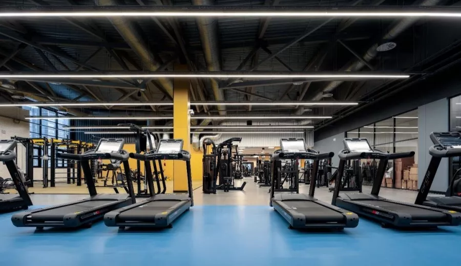 Фитнес клуб GRAND Fitness в Екатеринбурге: Фитнес , Тренер , Тренажёры , Гибкость , Следить за здоровьем, Развиваться,