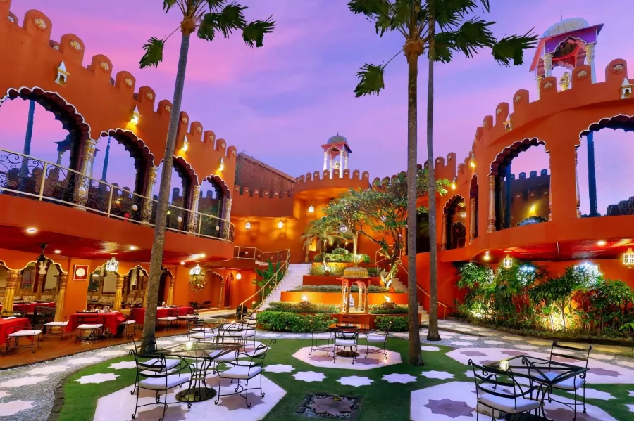 Ресторан Prana Indian Restaurant Bali в Бали: Ресторан, Бизнес-лач, Банкетный зал, Dinner, Restaurant, Food,