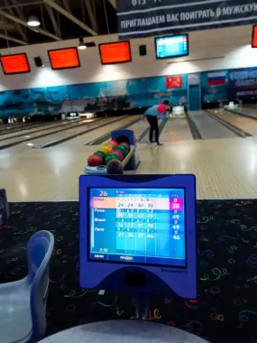 Боулинг-клуб "Русское поле"