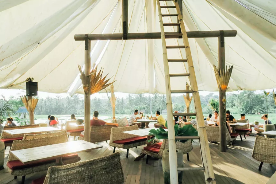Ресторан Mar Bali в Бали: Ресторан, Бизнес-лач, Банкетный зал, Dinner, Restaurant, Food,