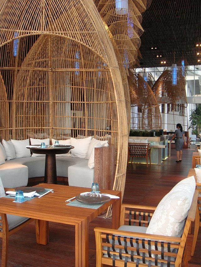 Ресторан Garpu Restaurant Bali в Бали: Ресторан, Бизнес-лач, Банкетный зал, Dinner, Restaurant, Food,