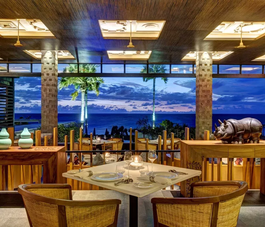 Ресторан Nasi Bali Restaurant & Bar Legian в Бали: Ресторан, Бизнес-лач, Банкетный зал, Dinner, Restaurant,