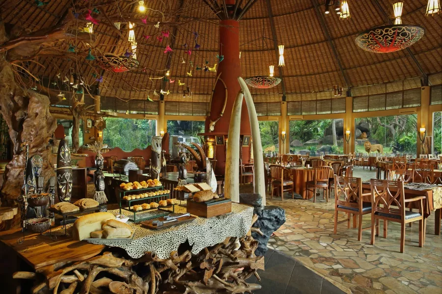 Ресторан BaLi Strarling Restaurant @Bali Bird Park в Бали: Ресторан, Бизнес-лач, Банкетный зал, Dinner, Restaurant, Food,