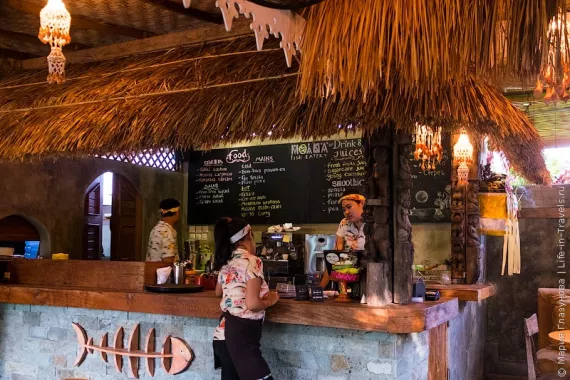 Ресторан "BaLi Strarling Restaurant @Bali Bird Park"
