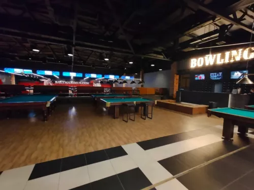 Боулинг-клуб Bowling  в  Калининграде