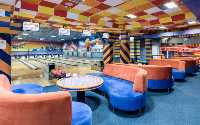 Боулинг-клуб Оранж и Точка  в  Новосибирске