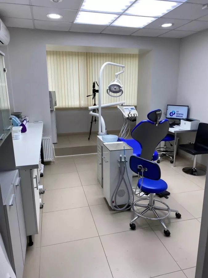Стоматологическая клиника Ls Dental Clinic в Екатеринбурге: Имплантация, Лечение Зуба, Удаление Зуба, Детский Стоматолог, Стоматология, Лечение Десен, Лечение Кариеса, Бесплатная Консультация, Диагностика,
