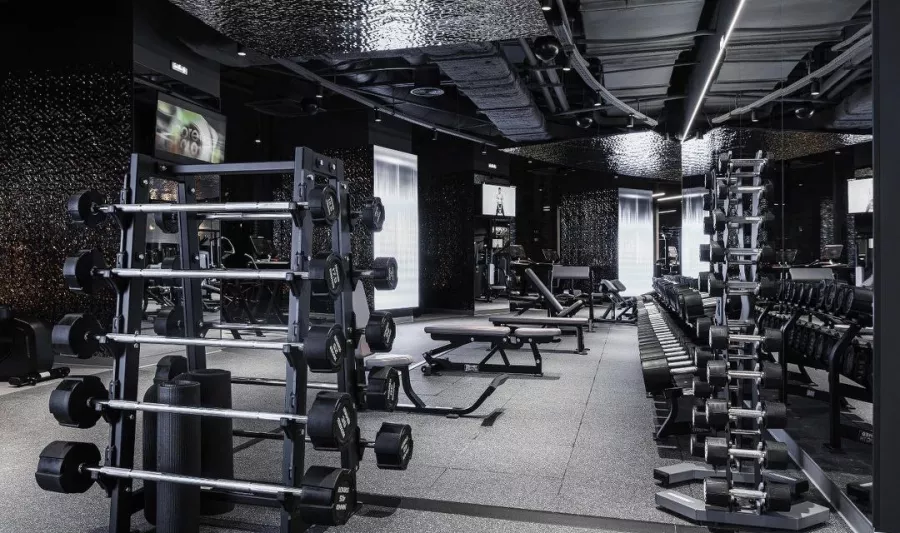Фитнес клуб Encore Fitness в Екатеринбурге: Фитнес , Растяжка , Силовые тренировки , Бассейн , Спортивный комплекс , Фитнес-клуб, Развиваться,