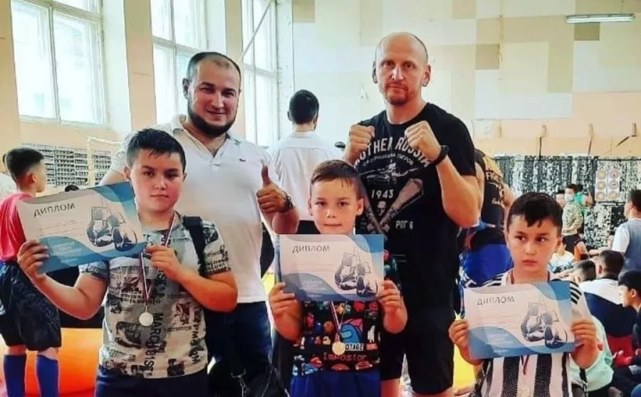 Физкультурно-оздоровительный комплекс Энергетик в Екатеринбурге: Солярий , Тренировки , Тренер, Бассейн , Следить за здоровьем, Развиваться,