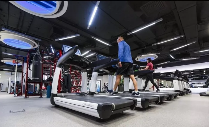 Фитнес-клуб Antares Xfit Premium на улице Шейнкмана  в  Екатеринбурге