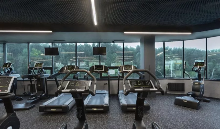 Фитнес-клуб Gymhall в Екатеринбурге: Фитнес , Гибкость , Тренер , Тренажёры , Следить за здоровьем, Развиваться,