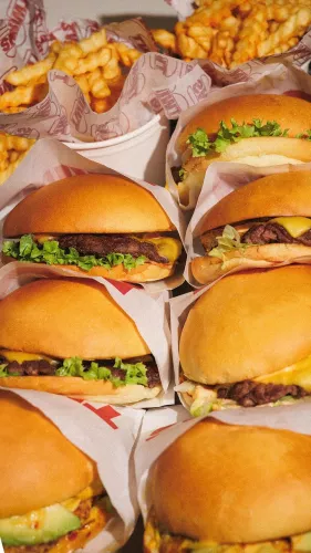 Ресторан Twins Smashburgers  в  Ереване