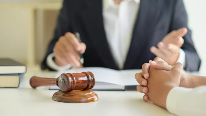 Юридическая компания "Smart Law"
