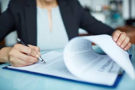 Юридическая компания "Smart Law"
