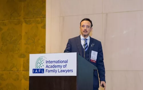 Профессиональный адвокат Dr. Hassan Elhais в Дубаи