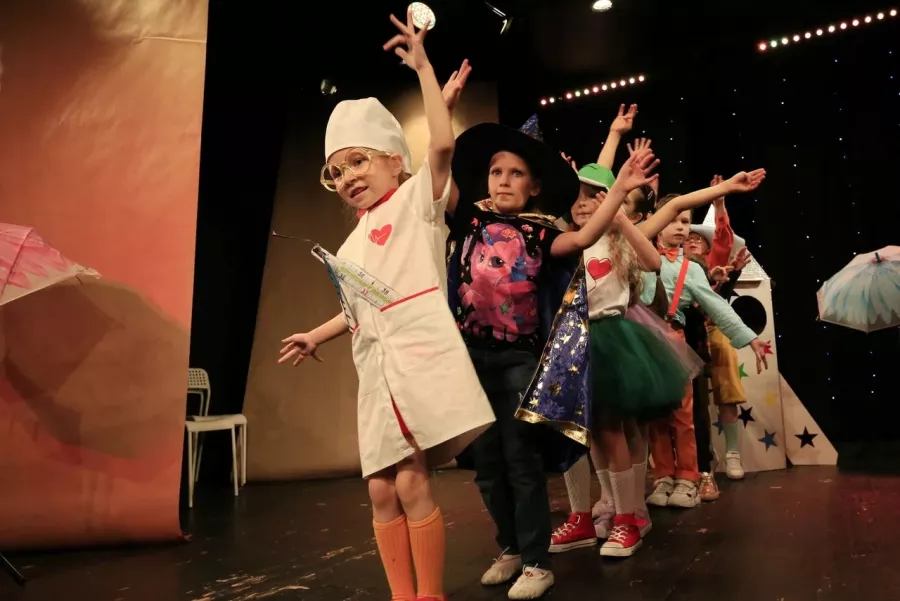 Школа моделей для детей RosKids в Москве: Модельное агентство , Фото, Фотограф, Фотосъемка, Фотосессия , Я красивая, Ямодель, Кастинг для моделей, Стать моделью, МодельноеагентствоМосква,