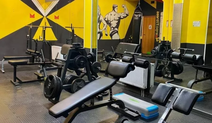 Спортивный клуб "Metrofitness"