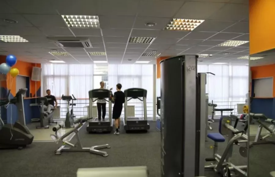 Фитнес клуб Fitness 24.ru в Екатеринбурге: Фитнес , Развиваться, Тренер , Гибкость , Единоборства , Следить за здоровьем,
