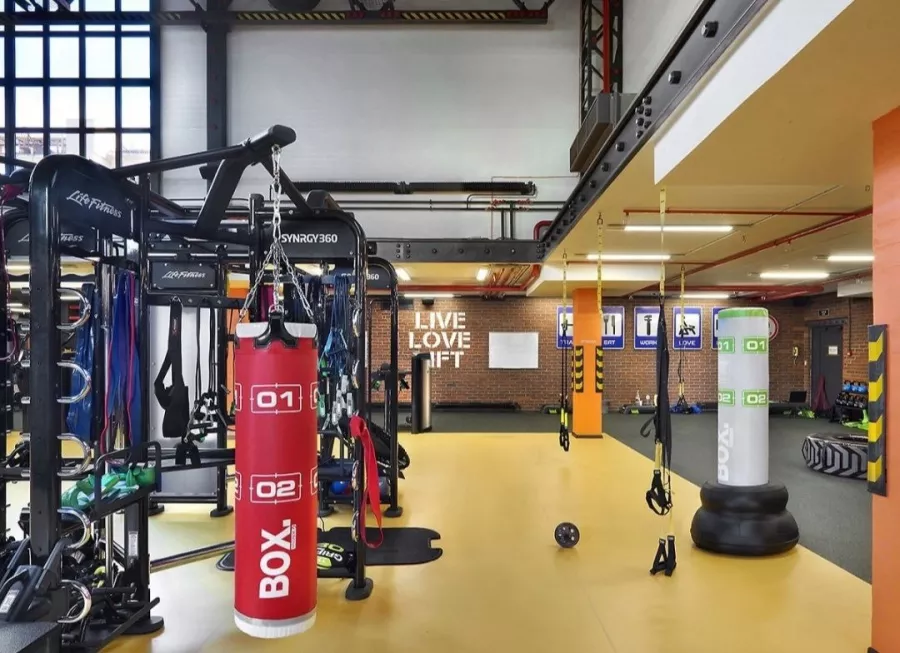 Фитнес клуб Garage Gum в Екатеринбурге: Фитнес , Развиваться, Тренер, Тренажёры , Гибкость , Следить за здоровьем,