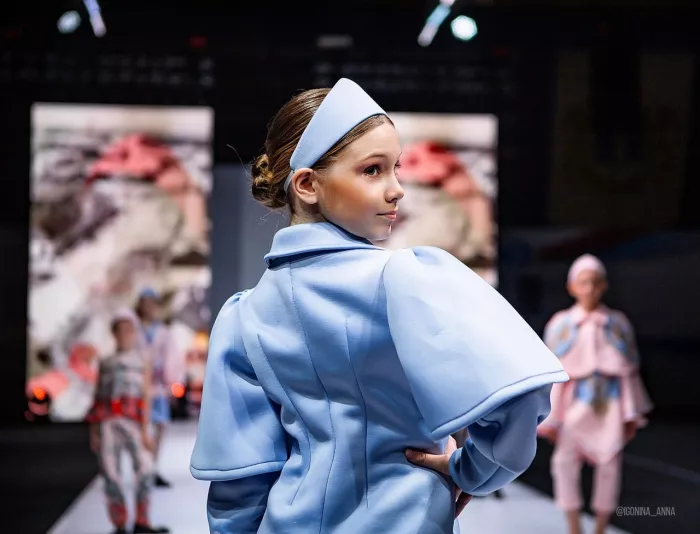 Модельное агентство Maxi Models на Блюхера  в  Екатеринбурге