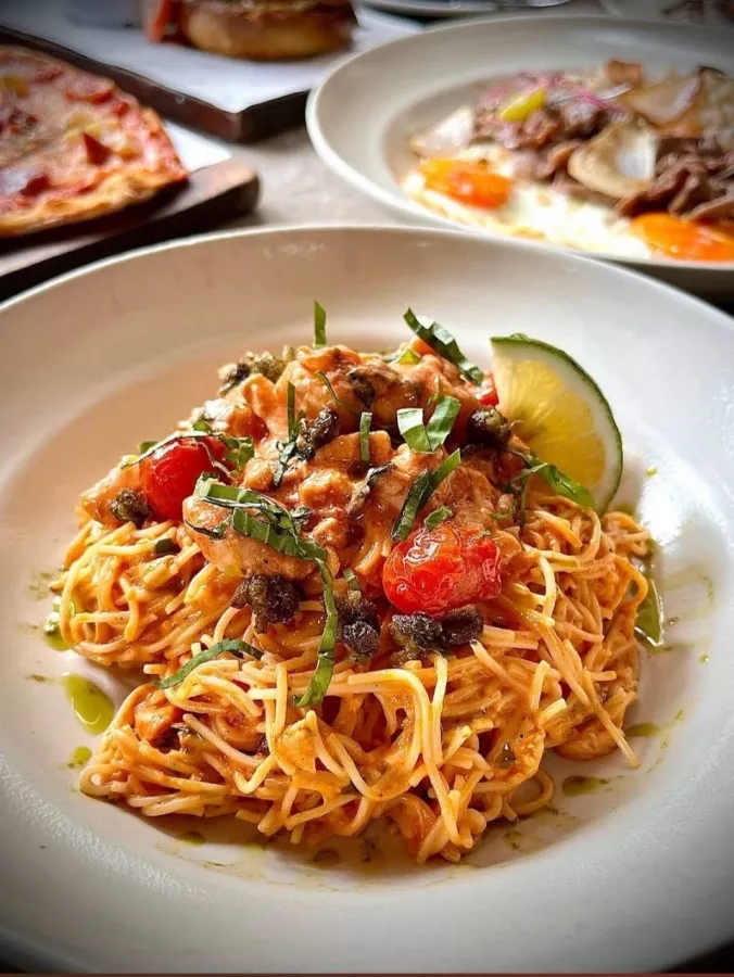 Ресторан The Wholesome Table в Манила: Ресторан, Бар, Полезная еда, Restaurant , Bar, Healthy food , International food, Международная кухня,