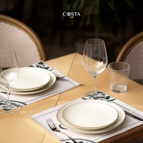 Кафе Costa  в  Ереване