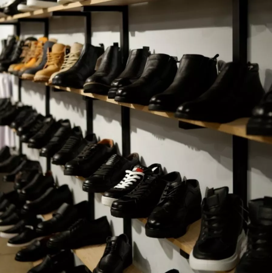Магазин мужской одежды и обуви DRESS CODE MEN в Ставрополе: Свадебный салон , Свадебный костюм , Я Жених , Мужской костюм , Мужская одежда , Пиджак , Галстук , Для влюбленных,