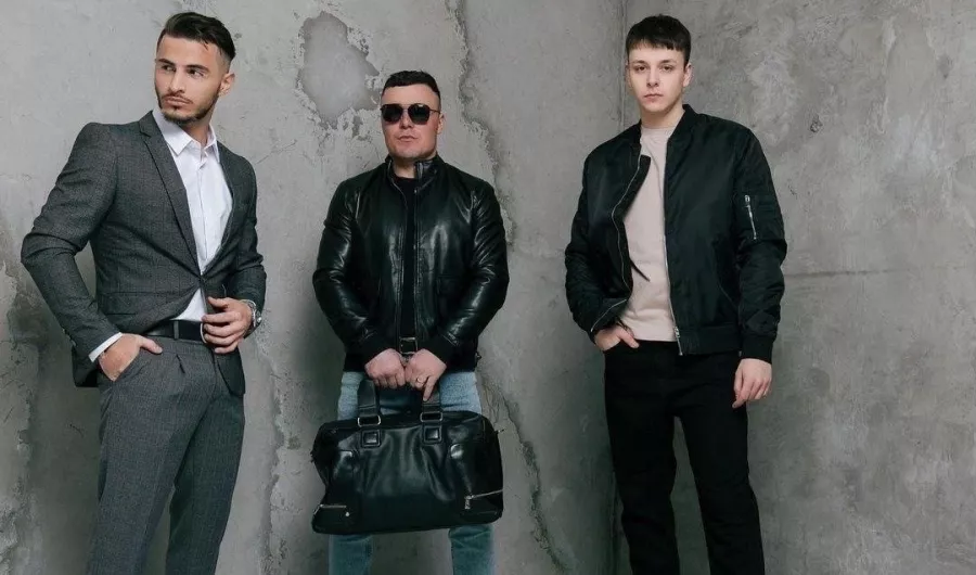 Магазин мужской одежды и обуви DRESS CODE MEN в Ставрополе: Свадебный салон , Свадебный костюм , Я Жених , Мужской костюм , Мужская одежда , Пиджак , Галстук , Для влюбленных,