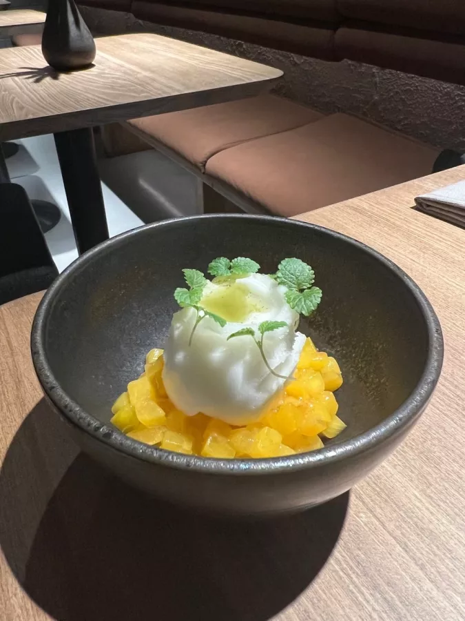 Гастробар Kuwa Izakaya в Ереване: Азиатская кухня, Алкоголь, Коктейли, Высокая кухня, Фьюжн, Для особых случаев , Для свиданий,
